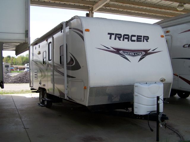 2011 TRACER 235BH  - Stock # : 0419 Michigan RV Broker USA
